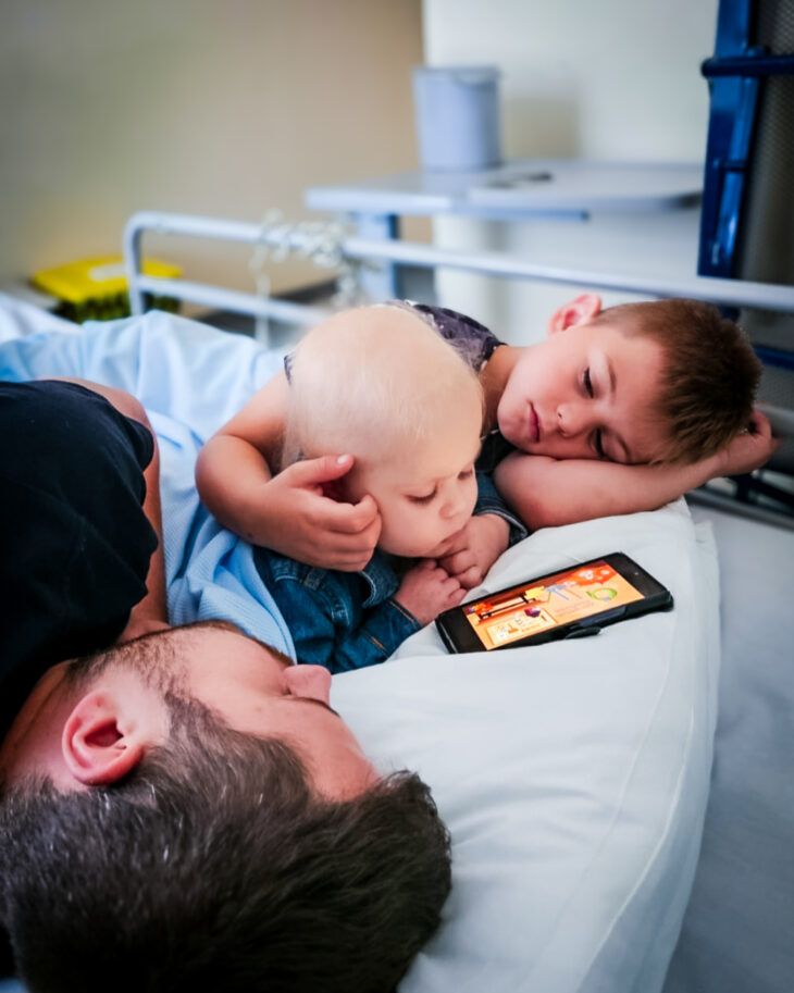 A Momentum supported family in hospital