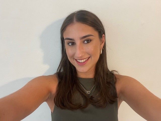 Holly, a Young Ambassador for Momentum.