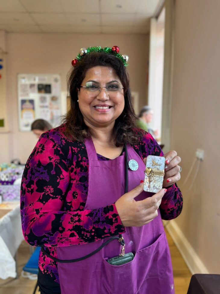 Momentum volunteer who makes pebbles for the charity