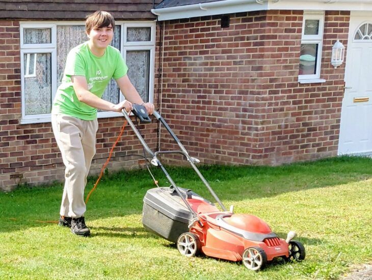 Young Ambassador Mow's for Momentum